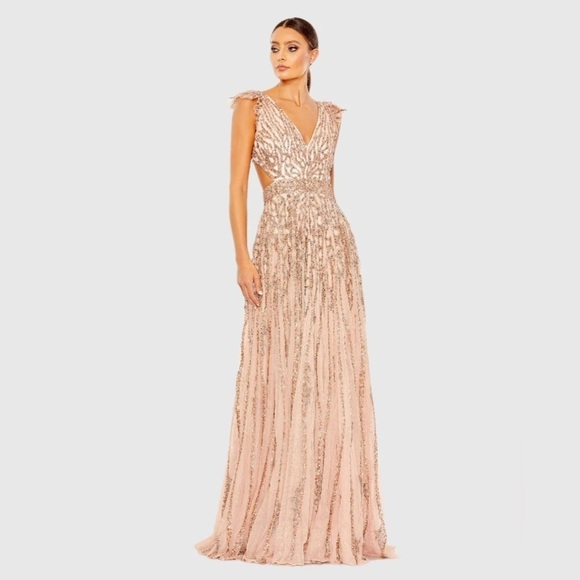 Mac Duggal 5682 NWT Sequined Flutter Cap Sleeve Cut Out A Line Gown